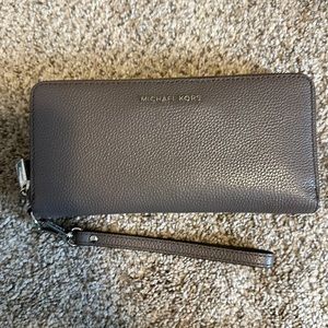 MK Wristlet/Wallet